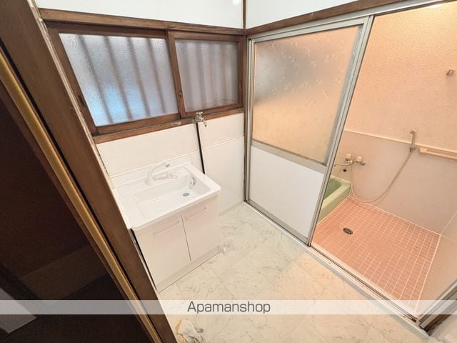 双栗小川貸家の内装写真