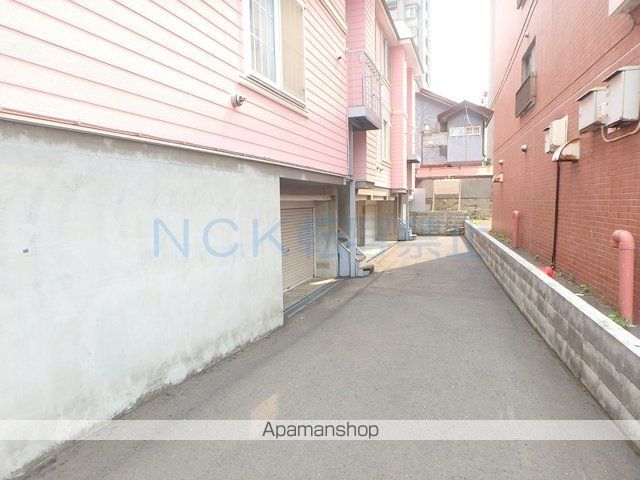 アラン円山の外観写真
