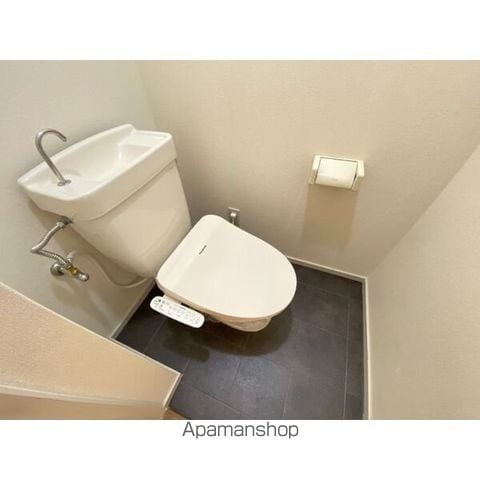 マンション柳の内装写真
