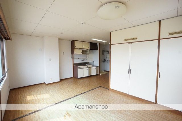 第一小山ハイツの内装写真
