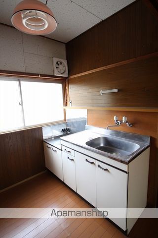 安武様本町一戸建の内装写真