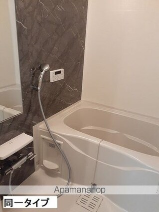 カーサ・コルーテ南[1LDK/40.04m2]のバス