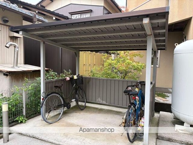 アブニールの内装写真