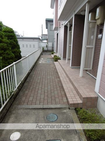 メリースクエアセブンの玄関写真