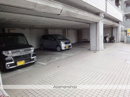 ジョイフル東野[1K/24.8m2]の駐車場3