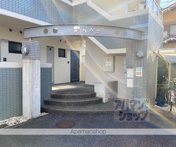 Fハウスの玄関写真