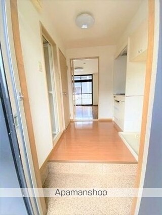 レオパレスディアコートⅡ[1K/23.18m2]の玄関