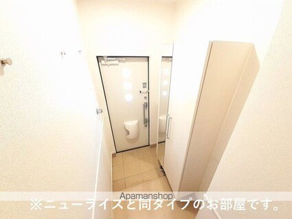 グランドハイツⅡ[2LDK/58.6m2]の玄関