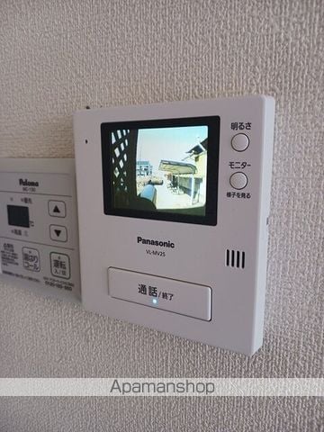 パインツリーの内装写真