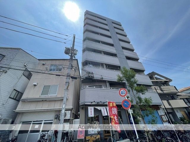 クリスタルアークの外観写真