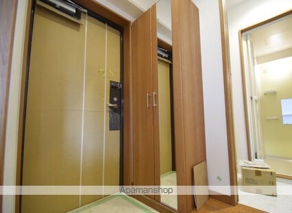 ヴェルデ・フレスコ本町[1LDK/33.19m2]の玄関