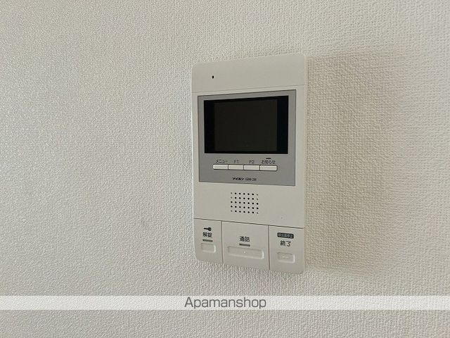 FMAISONLOREVI番館の内装写真