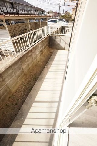 雨あがりの虹 A棟の内装写真