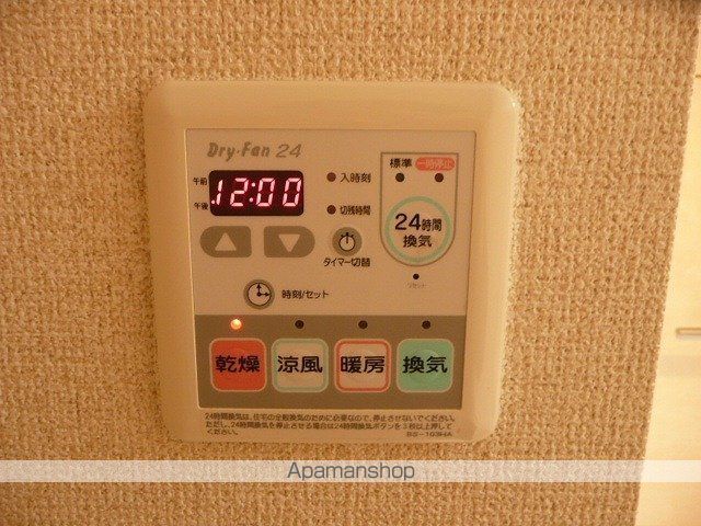 ガレリア東新宿の内装写真