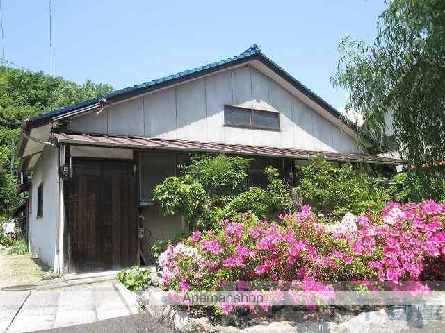 吉野棟割の外観写真