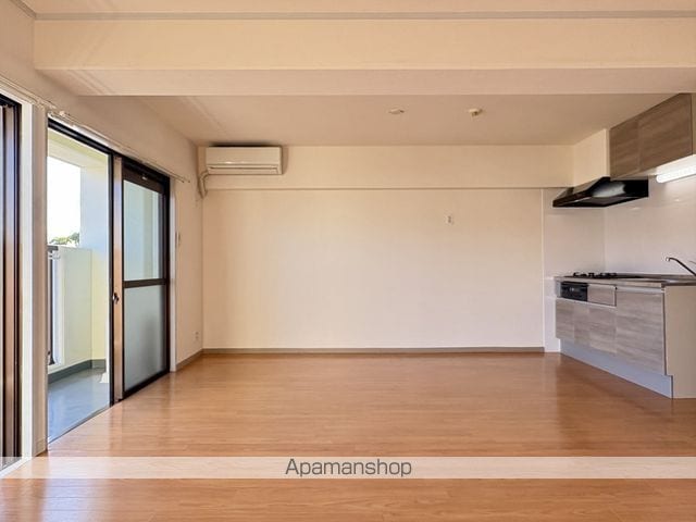 ブルースカイ平塚の内装写真