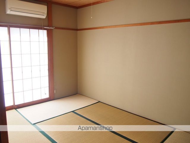 ハイツ唐沢2の内装写真