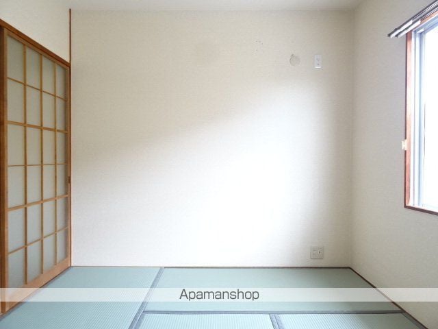 メゾン横須賀IIの内装写真