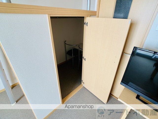 レオパレス雄新ひまわり[1K/19.87m2]の収納