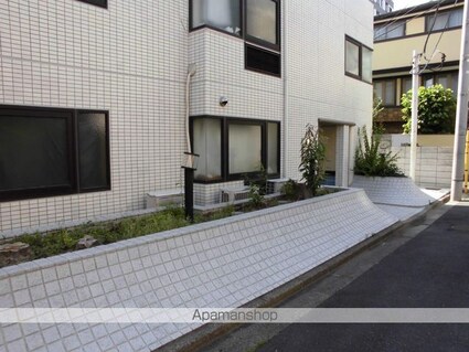 プレール荻窪南[1K/17.9m2]の外観5