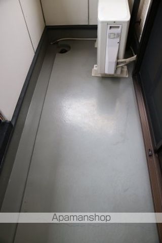 カーサポポラーレの内装写真
