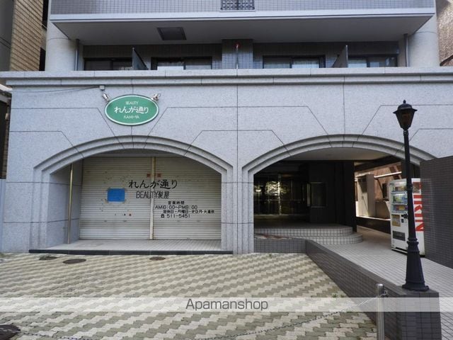 エステートモアDOUX高宮の玄関写真