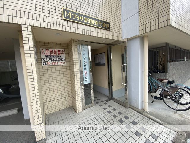 M’PLAZA津田駅前七番館の玄関写真
