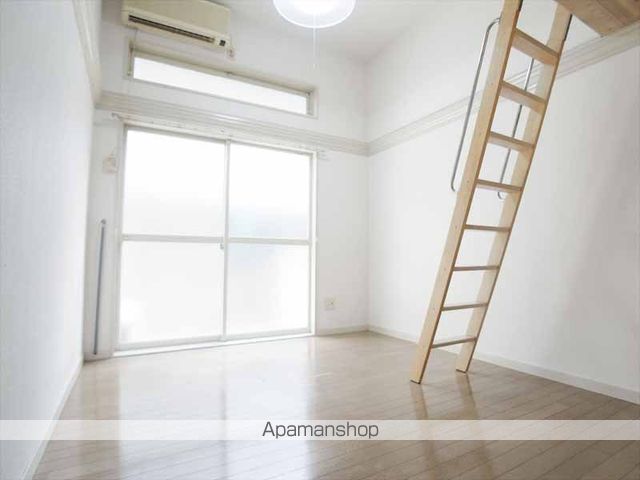 AXISIの内装写真