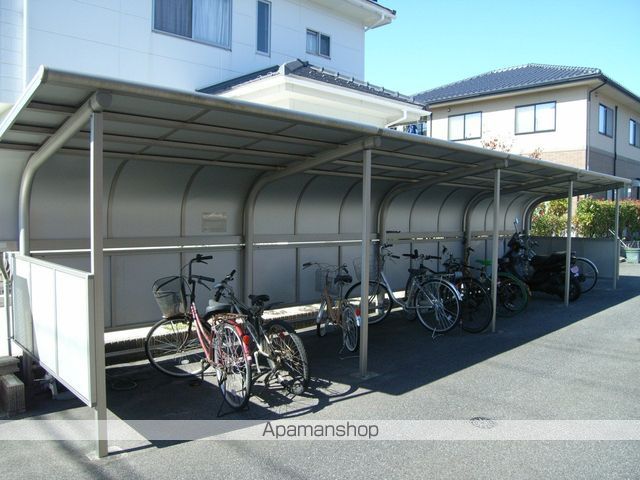 アトゥールのその他写真