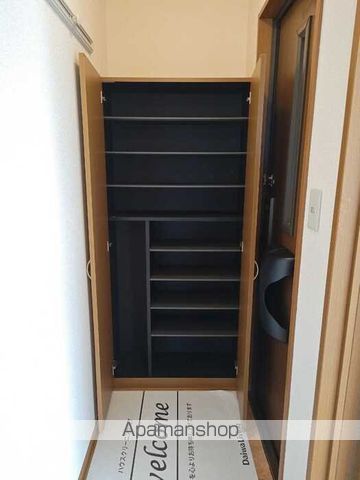 リビングタウン北土居 E棟の内装写真