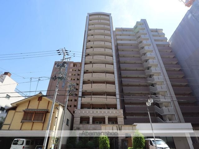 プレサンス泉アーバンゲートの外観写真