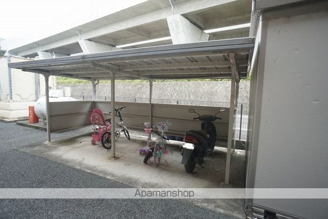 ロッククラウドマンションの外観写真