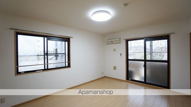 レジデンス辻が花IIの内装写真