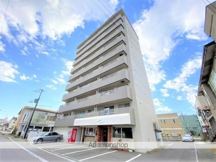 ロイヤルシティ参番館　若松町[2DK/45m2]の外観1