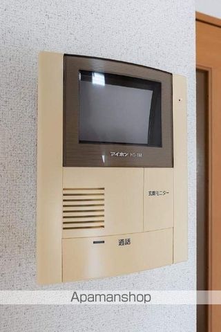マカロニの内装写真