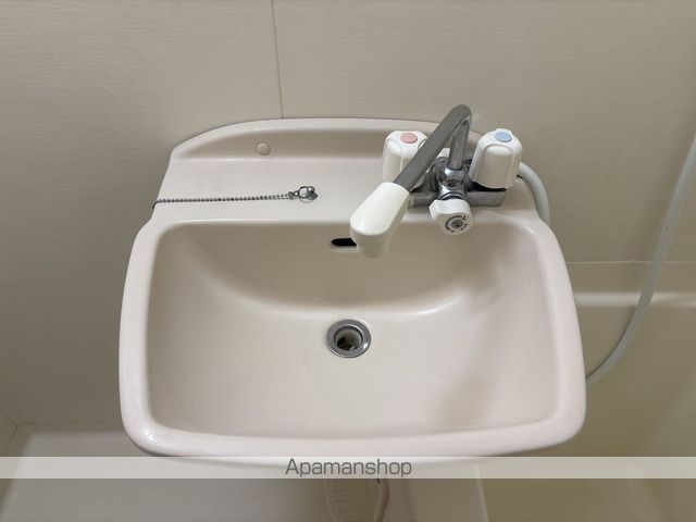 レオパレスパークサイド足立入谷の内装写真