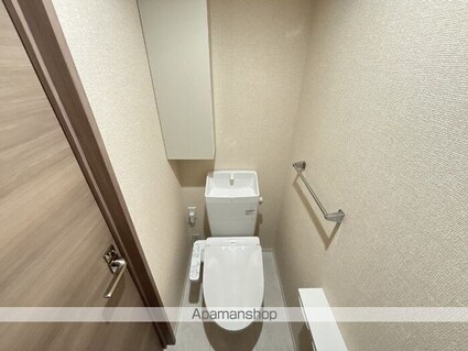 ポール・ヴェール[1LDK/30.02m2]のトイレ