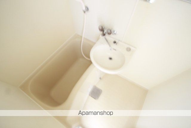 シャトーイン蛍池Iの内装写真