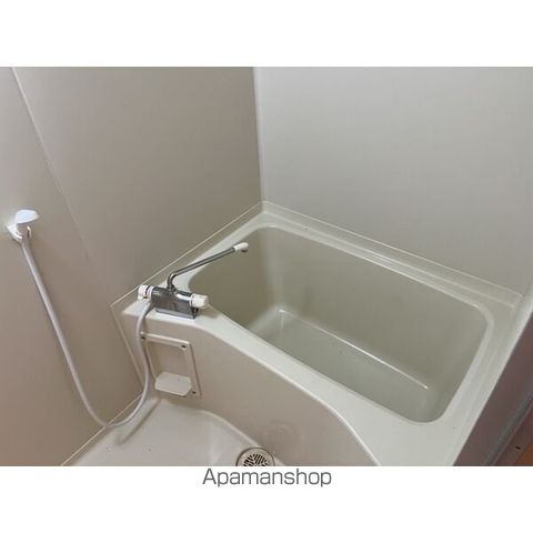 LIMPIA垂木の内装写真