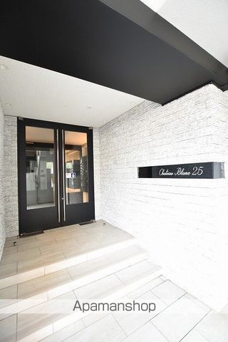 シャトーブラン25の玄関写真