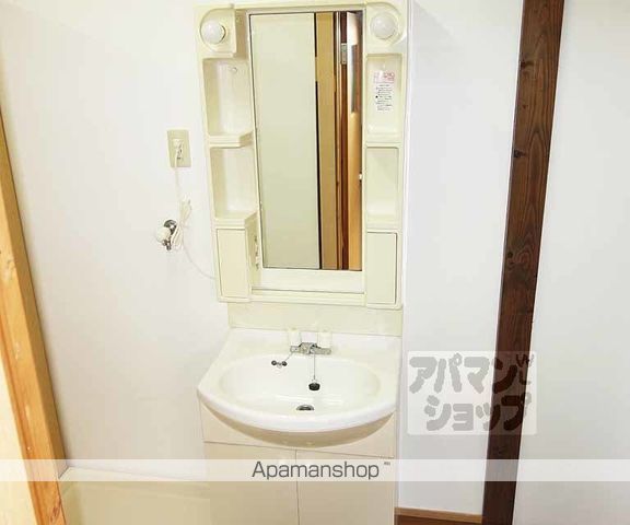 唐橋琵琶町貸家の内装写真