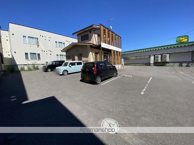 レモンハイツ山の手[1LDK/36.36m2]の駐車場