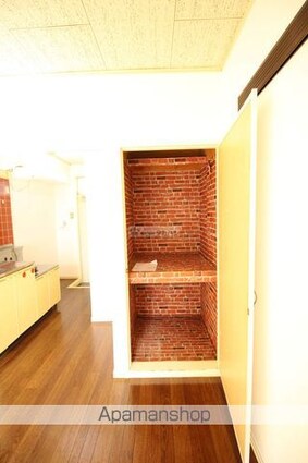 メゾンシーサイド[1K/25m2]の収納