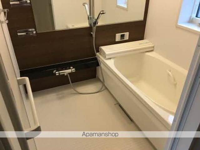 ソラーナIIの内装写真