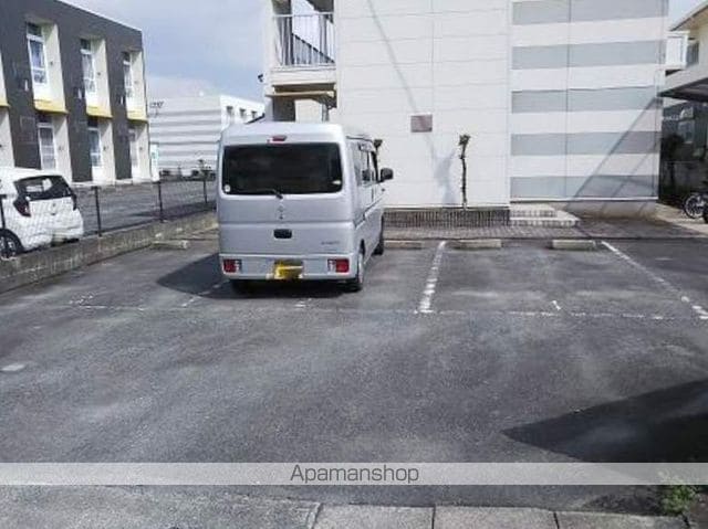 レオパレスヴィクトワールの外観写真
