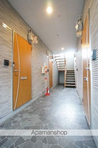 函館本線 銭函駅 徒歩16分 2階建 築18年の玄関写真