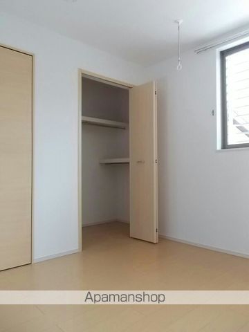 マナ・エヴァル[2LDK/59.55m2]の収納