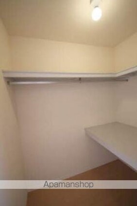 シャーメゾン岩出[2LDK/54.07m2]の収納