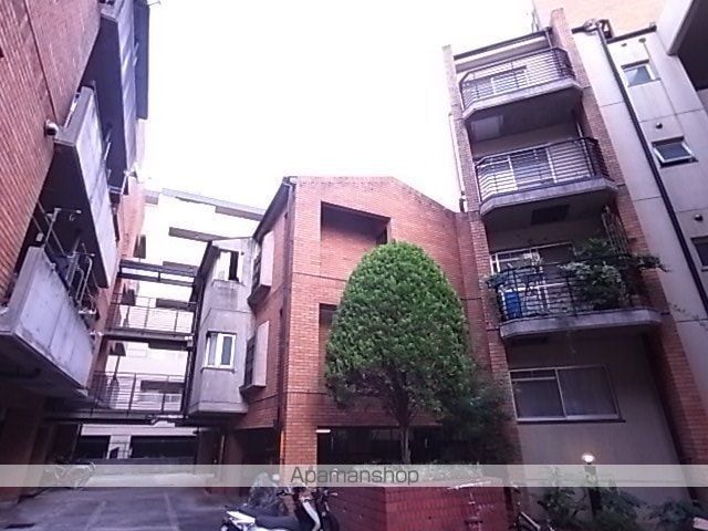 インペリアル砂山の玄関写真