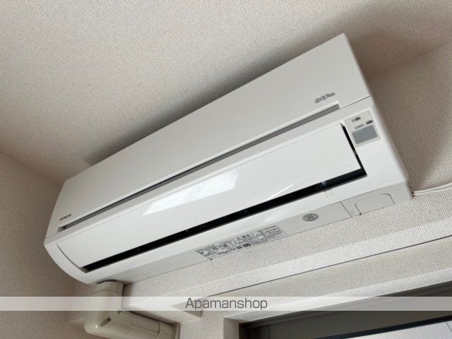 バンブー ニン Bの内装写真